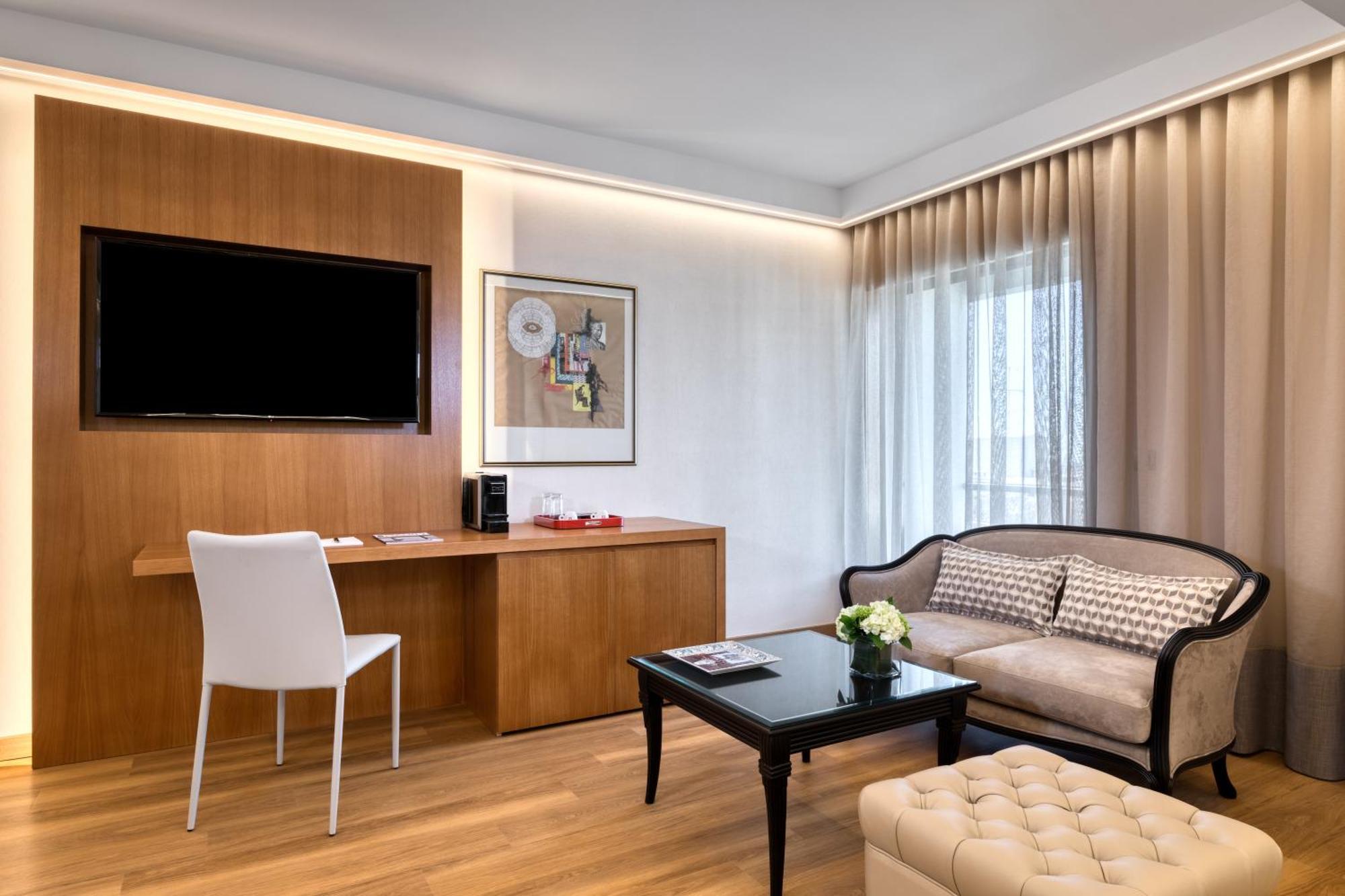 Executive Suite